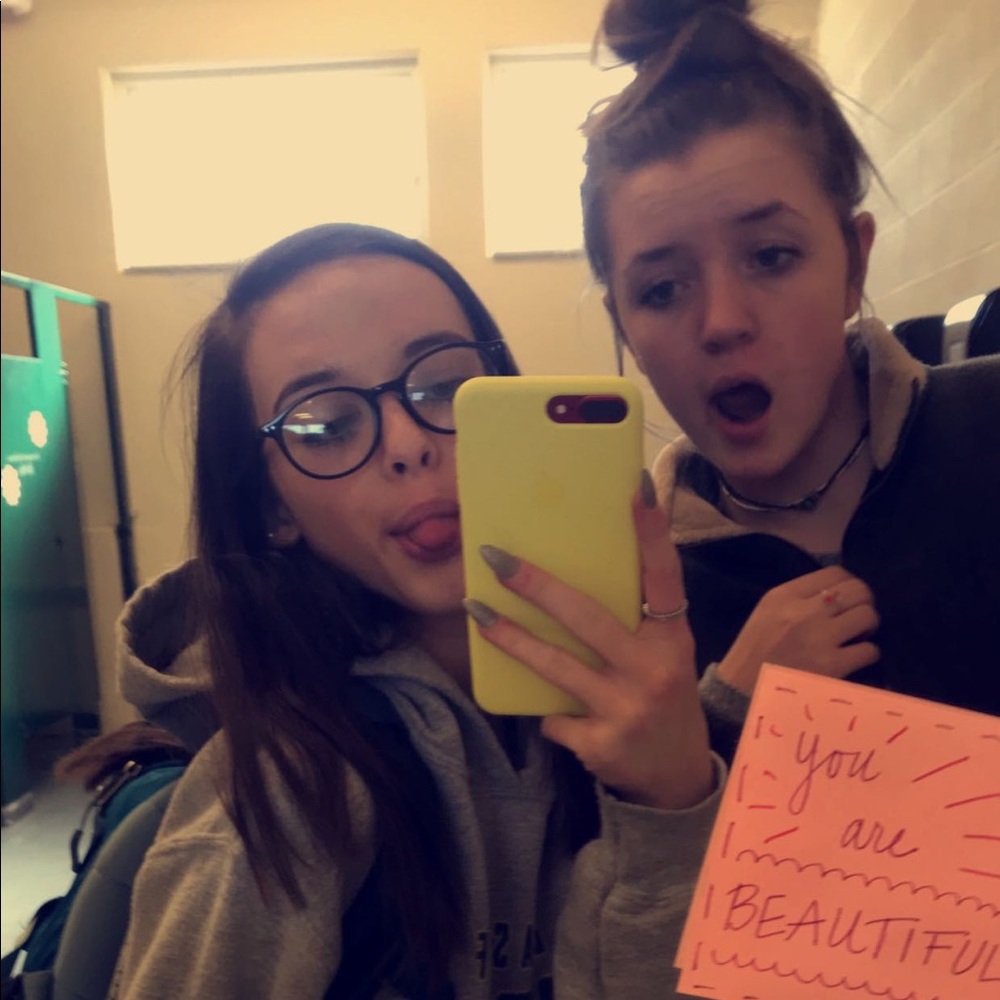 Meet your Posher, Emma